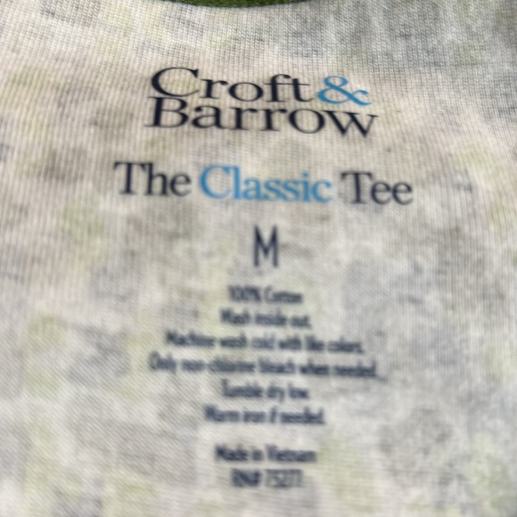 Croft & Barrow Cream Fitted Short Sleeve T-Shirt - Picture 2 of 2